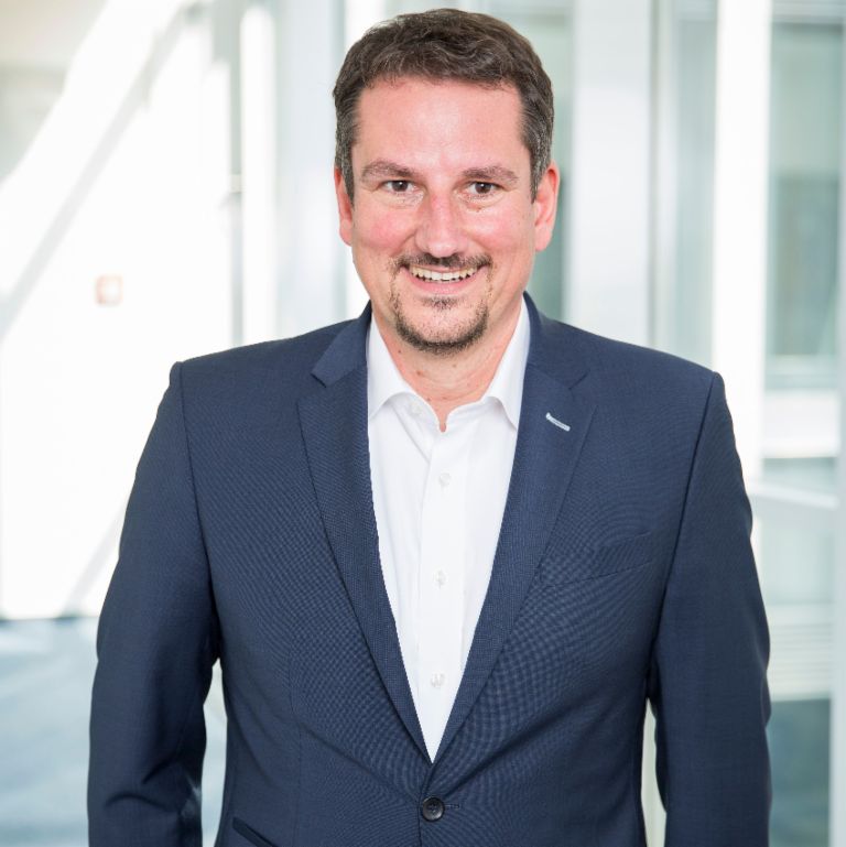 EOS CoA Academy: Joachim Göller, Leiter des EOS Center of Analytics.