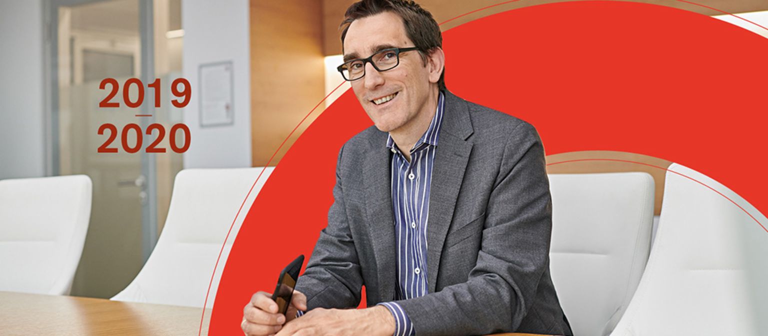 Jahresbericht 2019/20: Dr. Andreas Witzig, Geschäftsführer der EOS Gruppe und zuständig für Westeuropa und Nordamerika