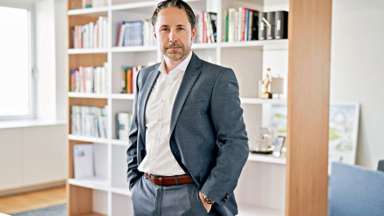 Marwin Ramcke, CEO der EOS Gruppe 