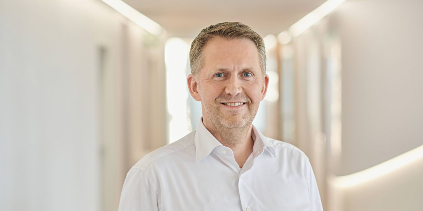 Investitionen verstärkt: Der EOS Konzern hat den Umsatz in Deutschland 2018/19 erneut gesteigert 