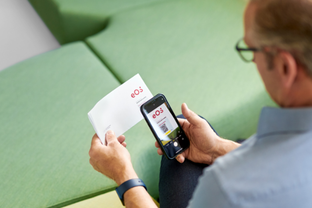 Faires Inkasso: Ein säumiger Verbraucher wickelt seine Zahlung einfach und anonym übers Smartphone ab.