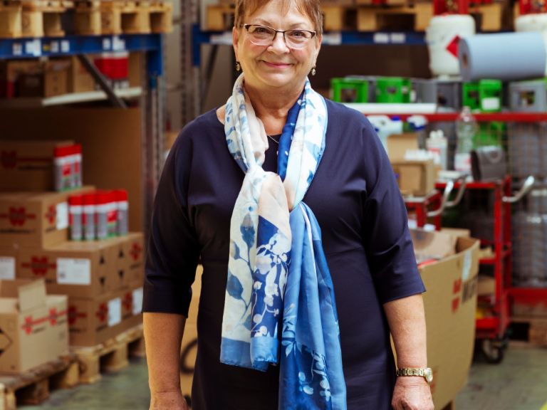 Maria Szécsi, Finanzchefin von Würth Ungarn ist glücklich über die Zusammenarbeit zwischen EOS und Würth. 