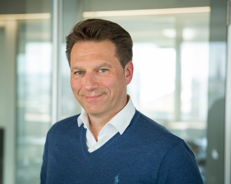 Vordenker: CEO Klaus Engberding gibt der EOS Gruppe eine neue Richtung
Vordenker: CEO Klaus Engberding gibt der EOS Gruppe eine neue Richtung