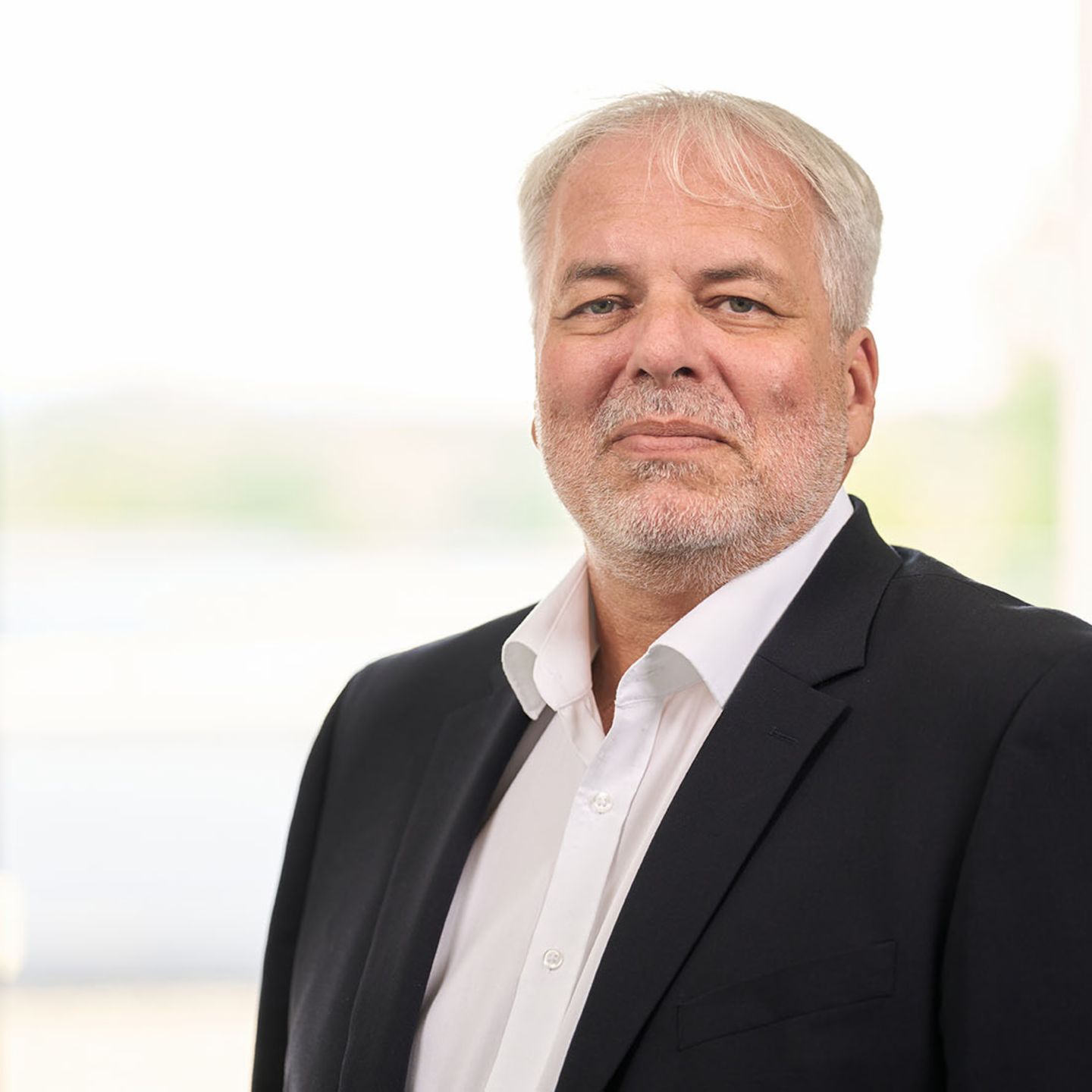 Stephn Spieckermann ist der Geschäftsführer der EOS Deutschland GmbH, B2B Geschäftsbereich