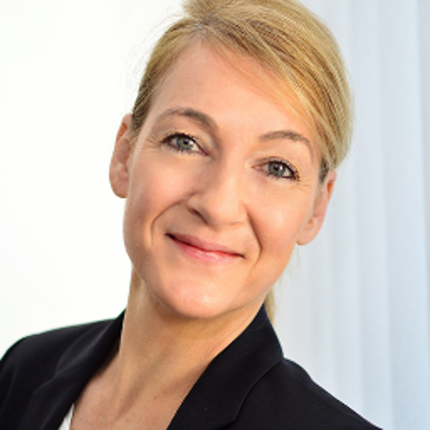 Andrea Stelzer-See, Geschäftsführerin EOS Serviceline