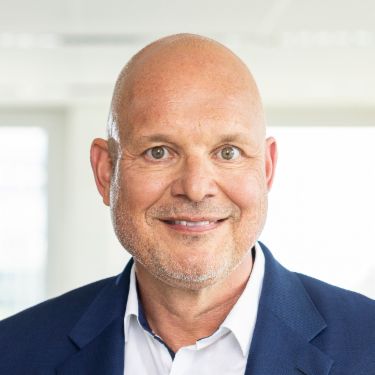 Andreas Behmenburg, Regional Sales Manager bei EOS Deutschland GmbH