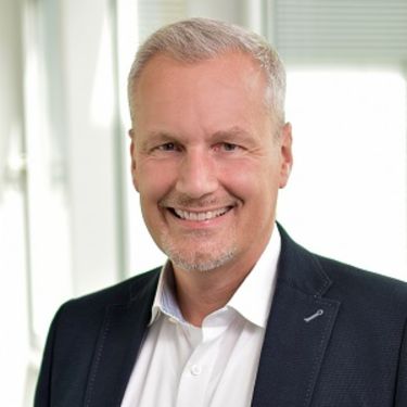 Frank Textor, Assessor der EOS Deutschland GmbH