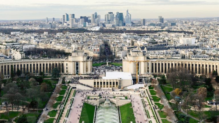 Receivables purchase by EOS in France: Paris cityscape.