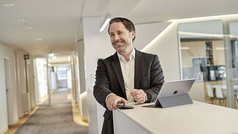 Rekordergebnis in Osteuropa: Marwin Ramcke, Geschäftsführer der EOS Gruppe und zuständig für die Region.